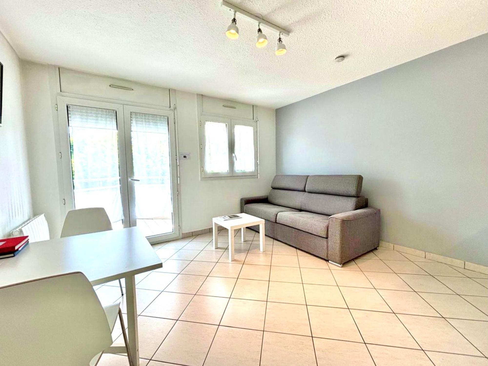 Studio Renove A Annecy Avec Terrasse, Proche Commerces Et Parking Prive - Fr-1-432-42 外观 照片