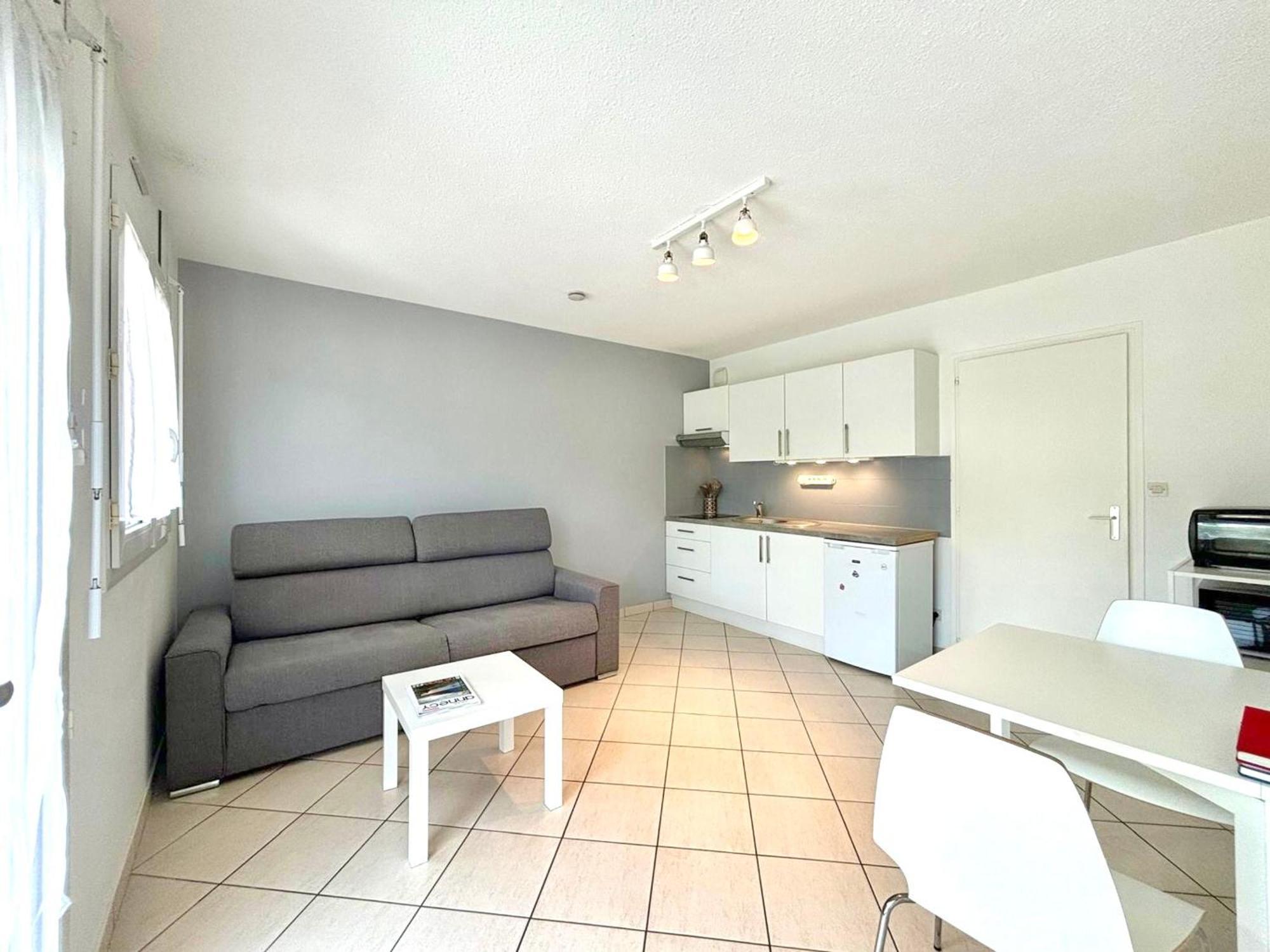Studio Renove A Annecy Avec Terrasse, Proche Commerces Et Parking Prive - Fr-1-432-42 外观 照片